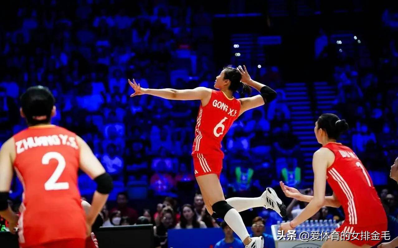 巴萨强势横扫中国女排晋级半决赛，状态火热！
